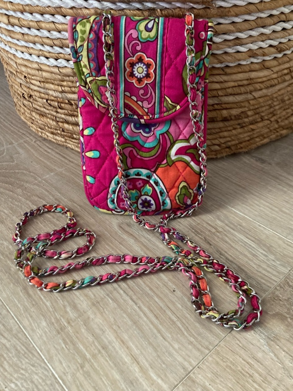 Vera Bradley Phone Crossbody Bag Womens Wallet Holder Paisley Pink Chain